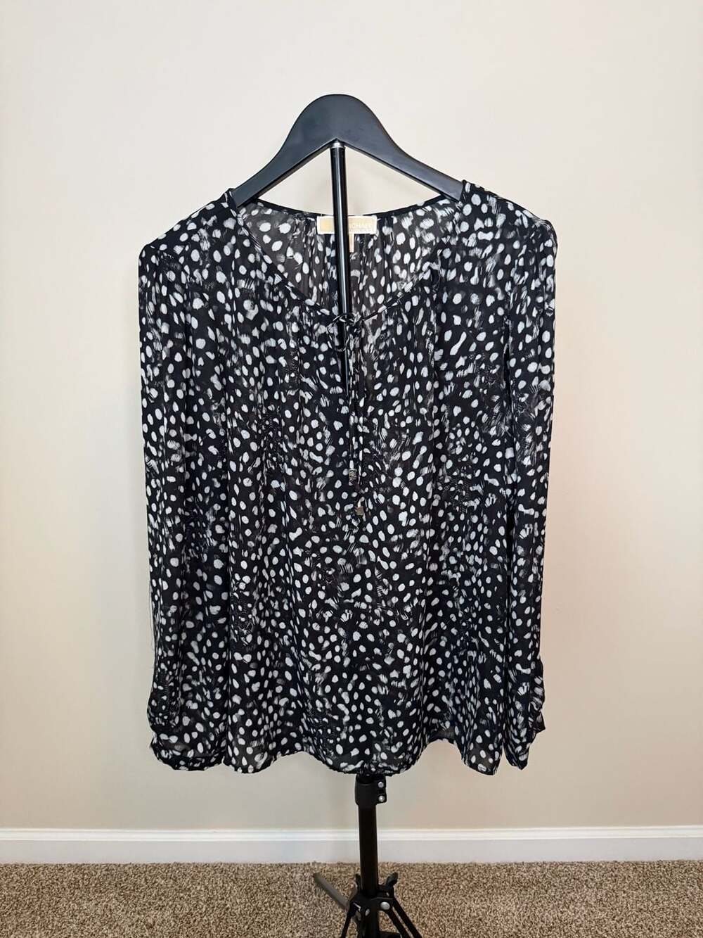 Michael Kors Black & White Abstract Dot Tie-Neck Blouse Size L